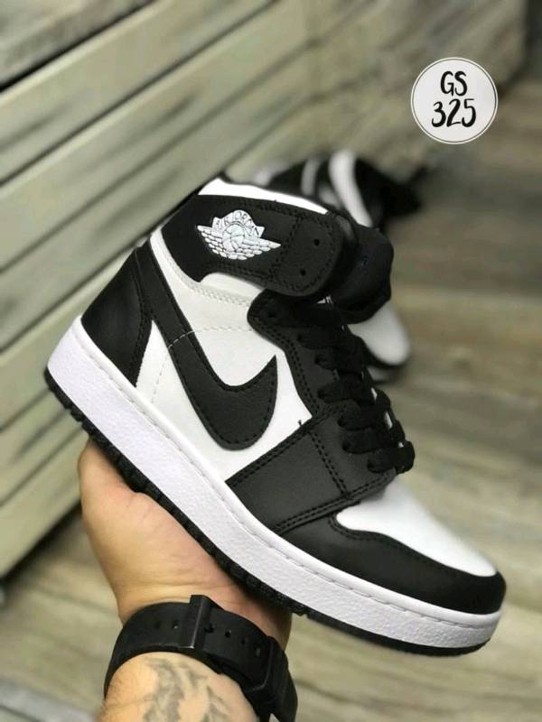 Zapatos nay top