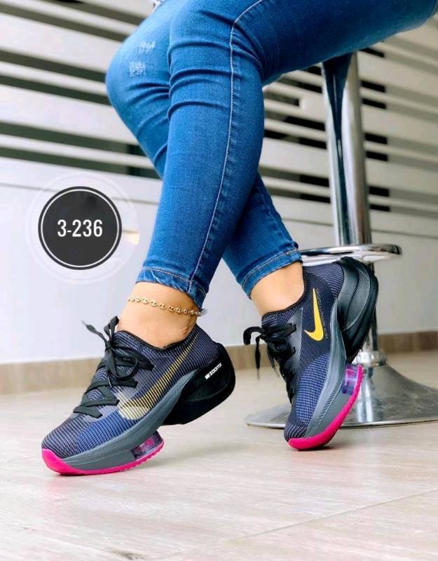 Botas de damas deportivas sales