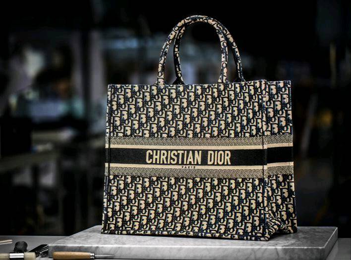 Precio bolso deals christian dior