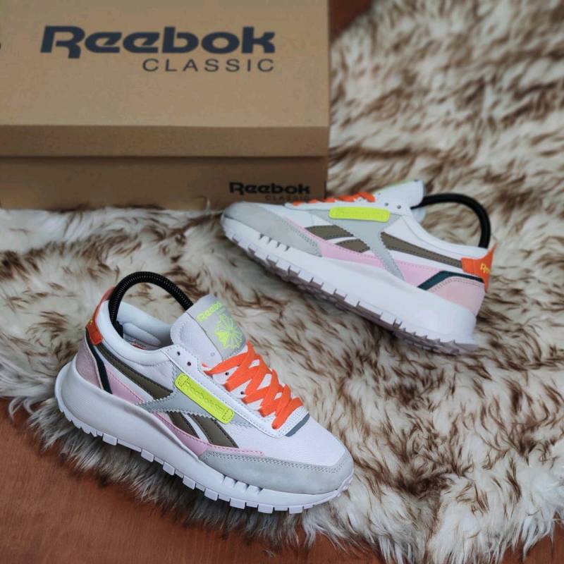 REEBOK LEGACY