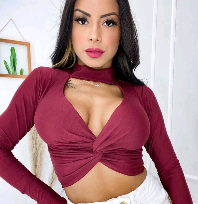 Crop top 2025 por mayor patronato