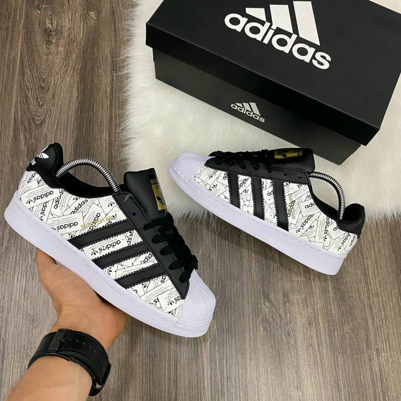 Zapatillas adidas tres lineas 2025