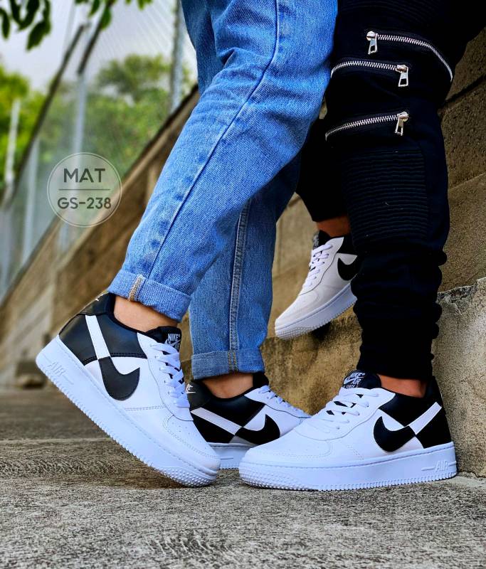 Zapatillas en pareja clearance