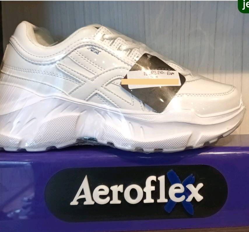 Tenis Dama Marca Aeroflex en Sogamoso