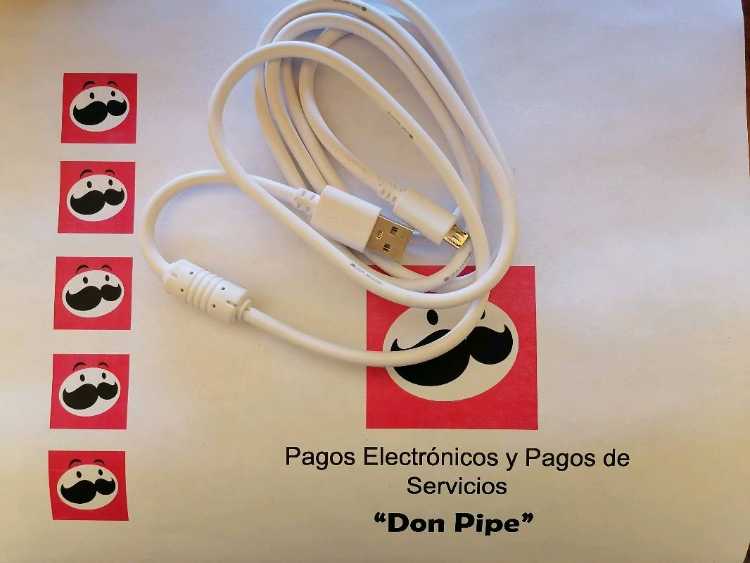 cable-usb-en-nombre-de-dios
