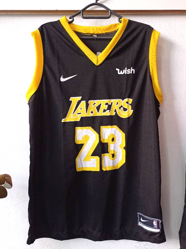 Camiseta lakers 23 negra deals
