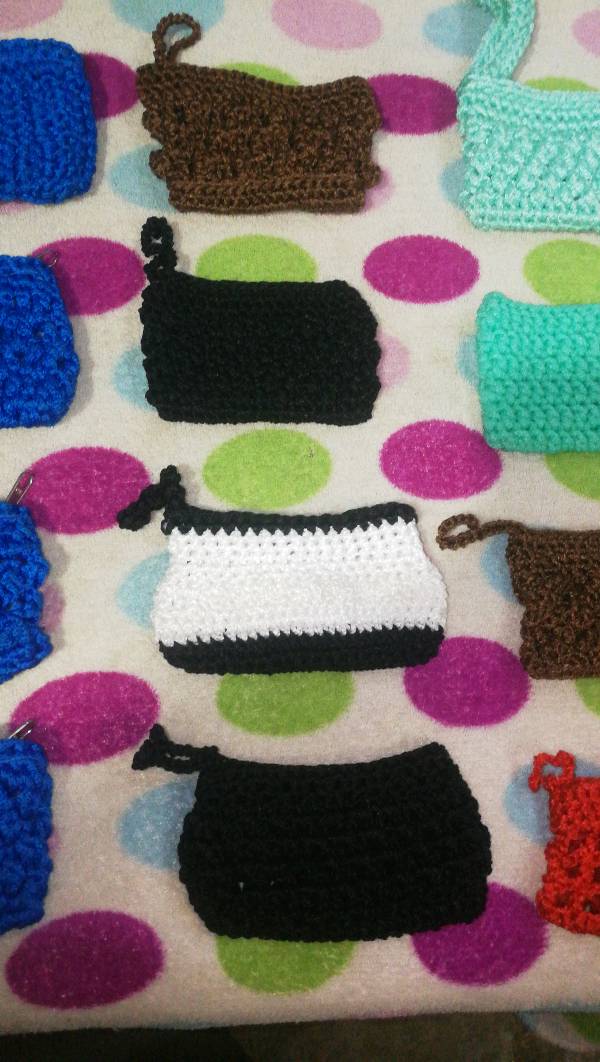 Monederos tejidos online a crochet