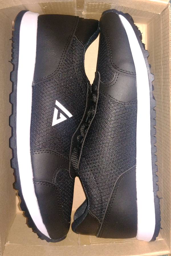 Armani outlet basket store