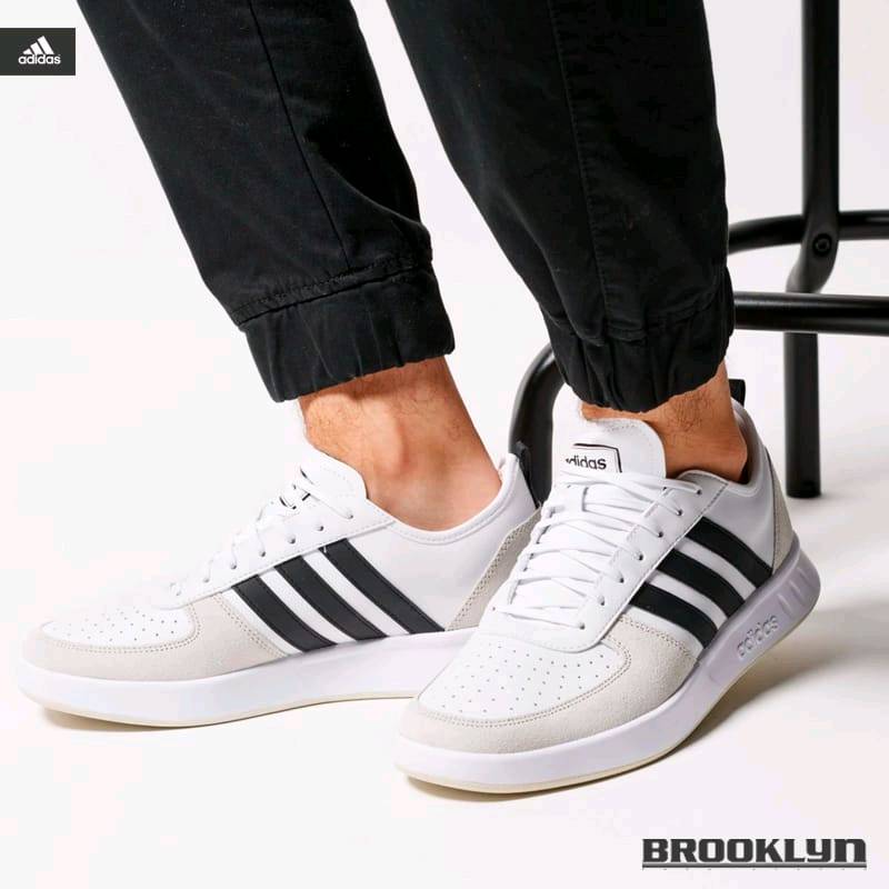 Adidas court 80 s