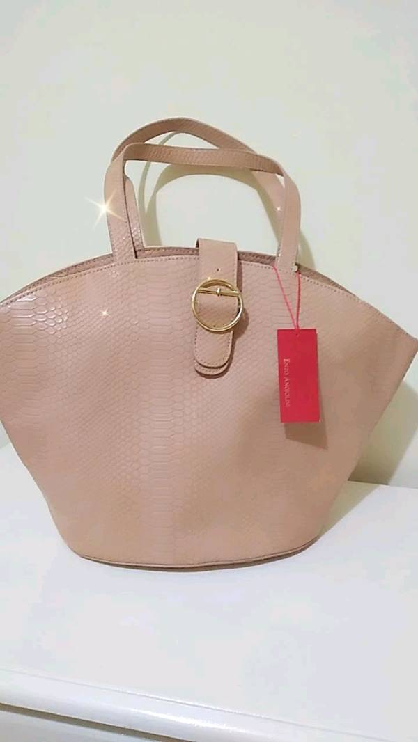 Cartera Enzo Angiolini en Santiago de los Caballeros