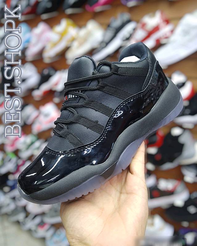 Tenis jordan store retro 11 precio