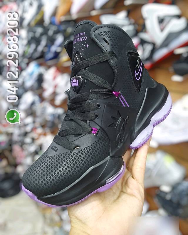 Botines shop nike lebron