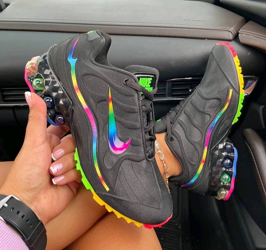 NIKE SHOX DAMA Y HOMBRE en Bogota