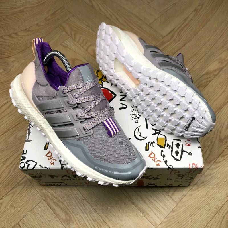 ADIDAS IMPORTADO TRIPLE AAA DAMA