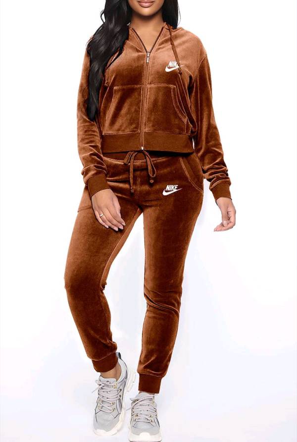 Conjunto piel de store durazno