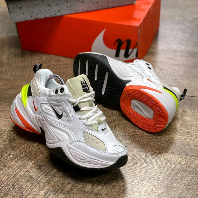 Marca Nike Tekno dama y caballero