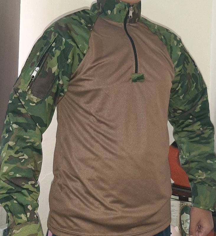 Buzos best sale tacticos militares