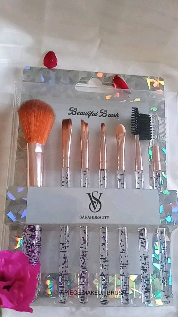 Brochas sarah beauty online