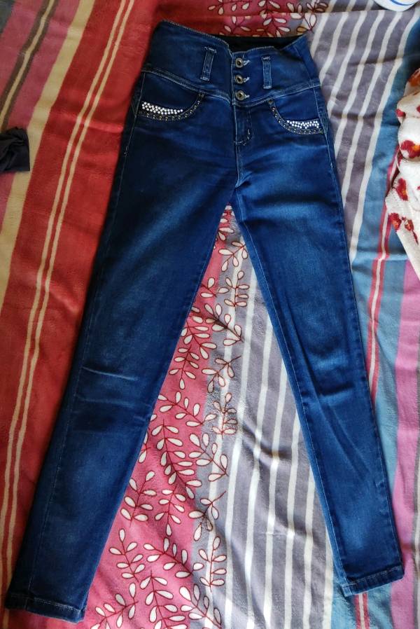 Pantalones evolution deals