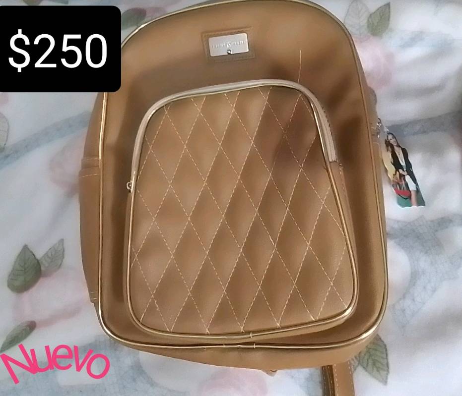Bultos de dama online