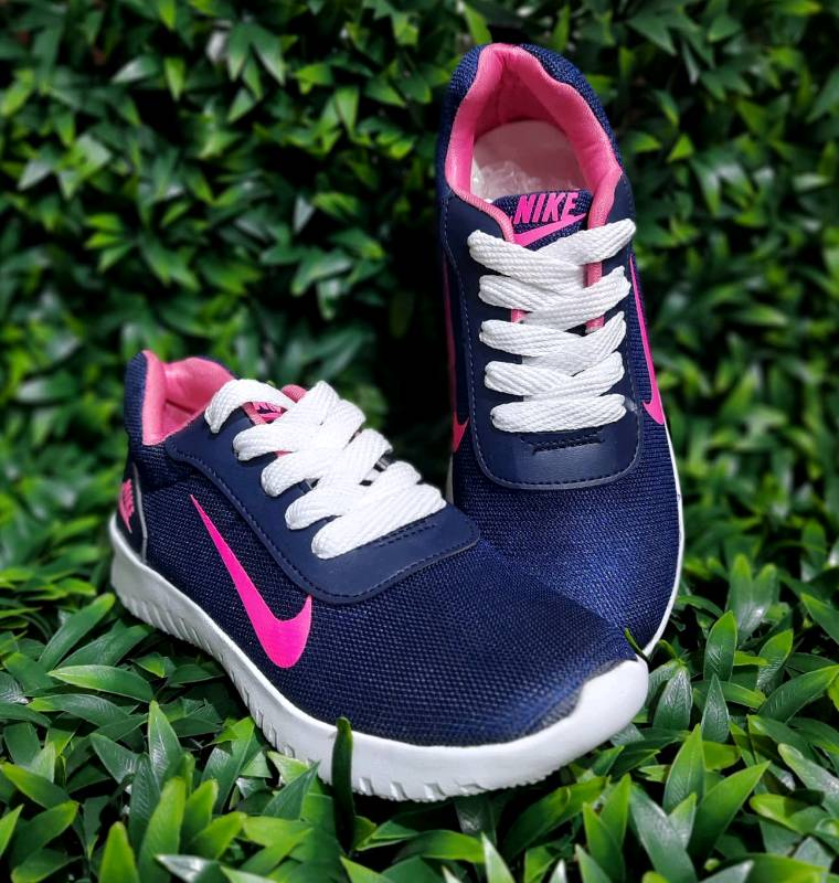 Tienda on sale nike unico