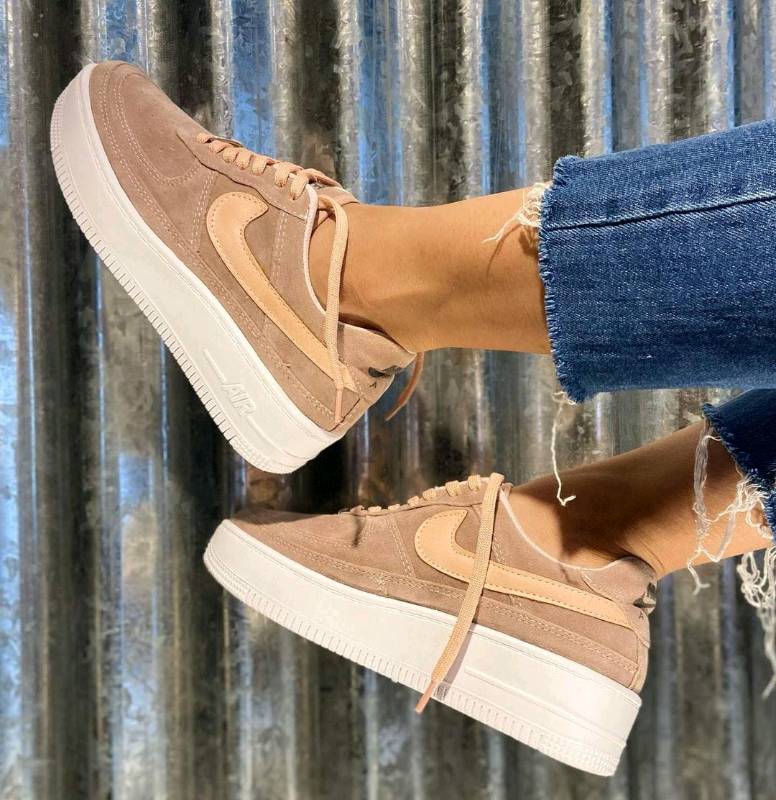 Nike hotsell force gamuza