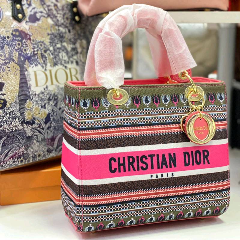 Cartera christian store dior precio