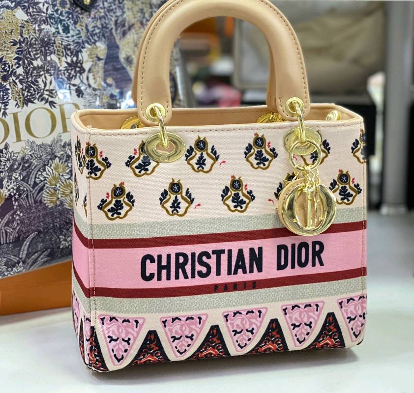 Carteras CHRISTIAN DIOR IMITACI N en Montero