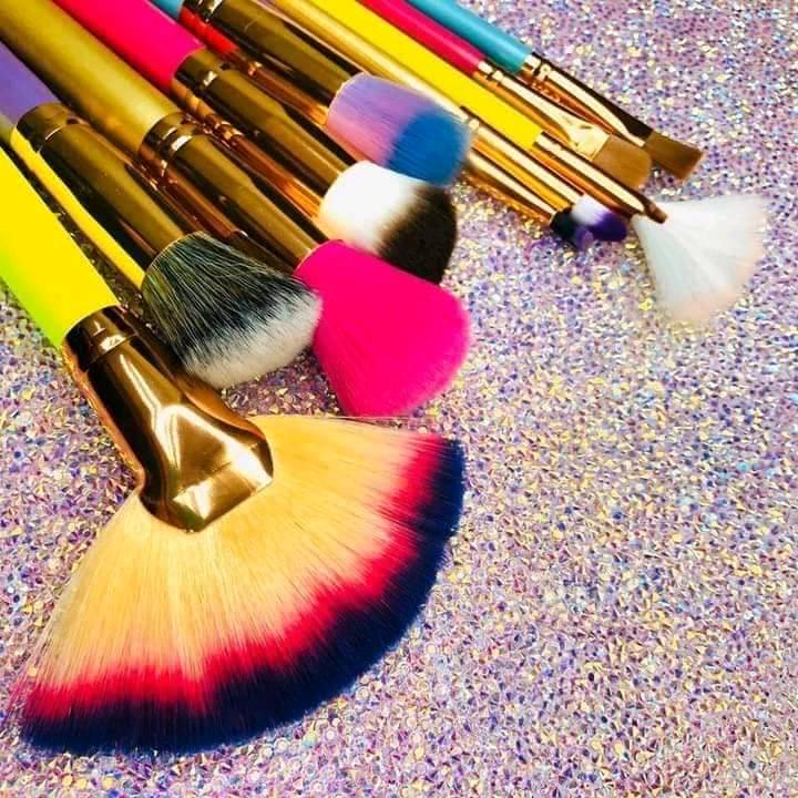 Brochas kabuki colores shop