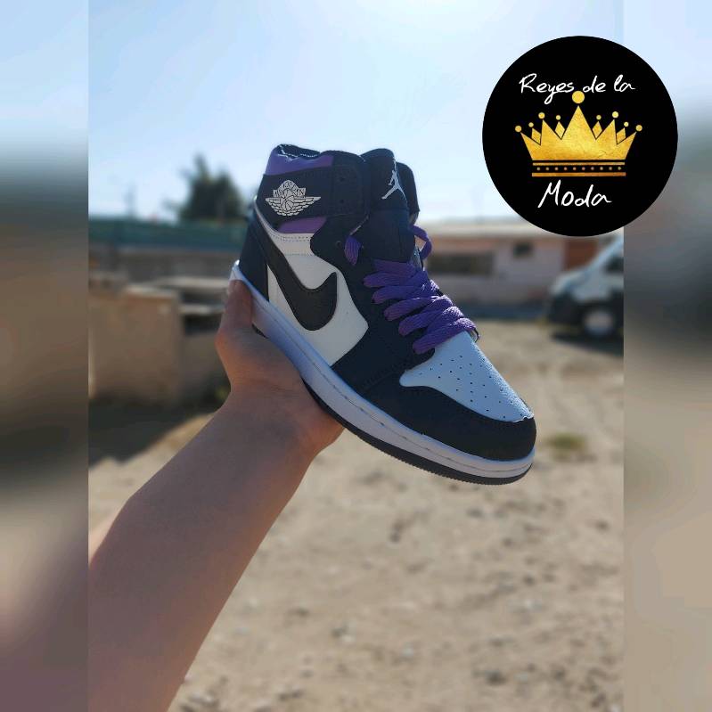 Retro 1 dama cheap