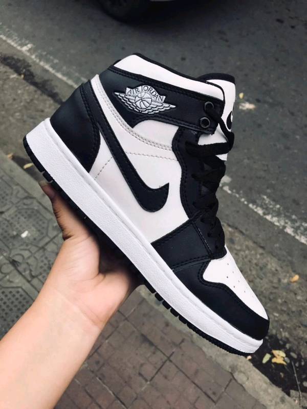 Botas nike negras outlet