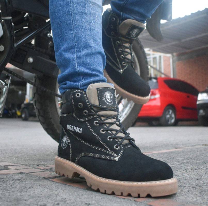 Bota BRAHMA En Cuero Nobuck NEGRO
