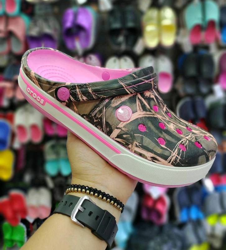Crocs militares para mujer cheap