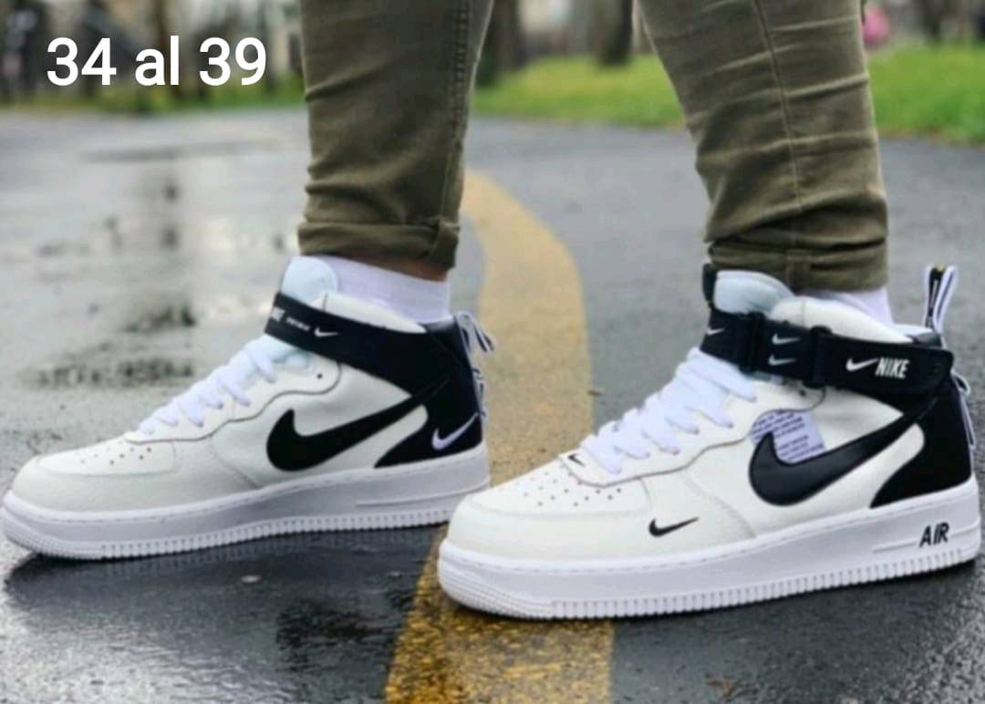 Nike botita