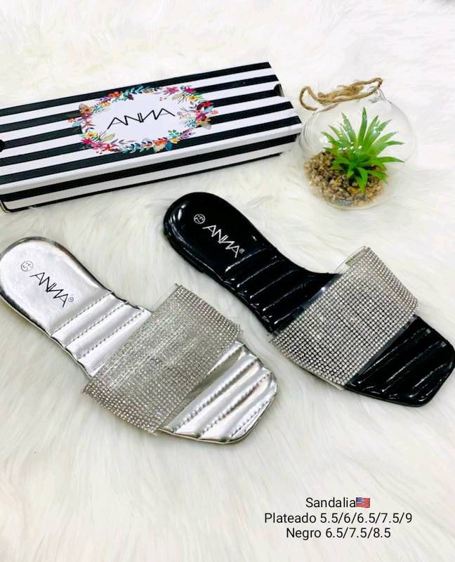 Sandalias Anna en Oropoli