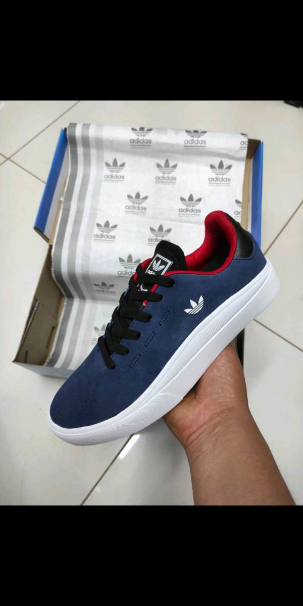 ADIDAS SABALO