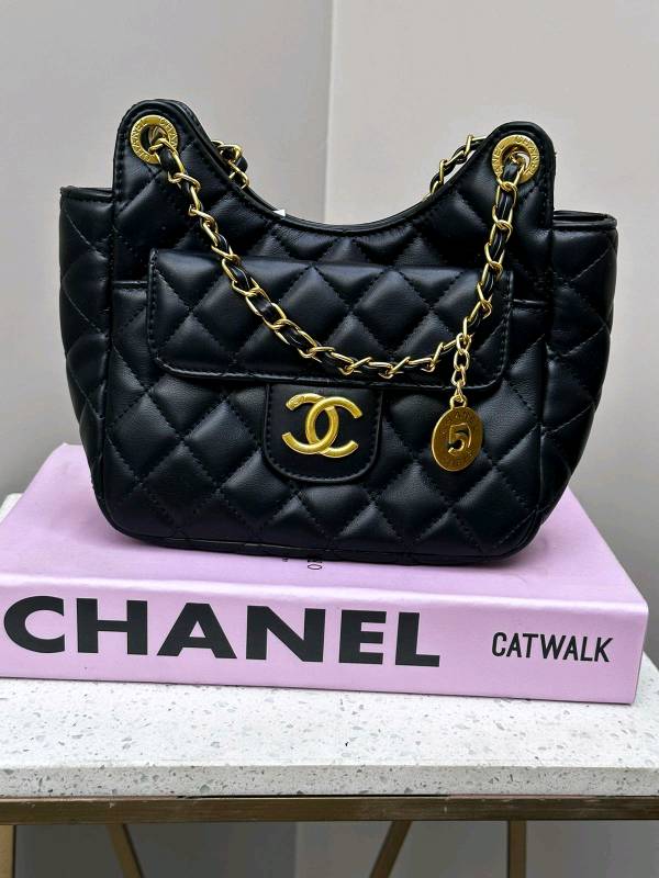 Precio de 2025 una cartera chanel