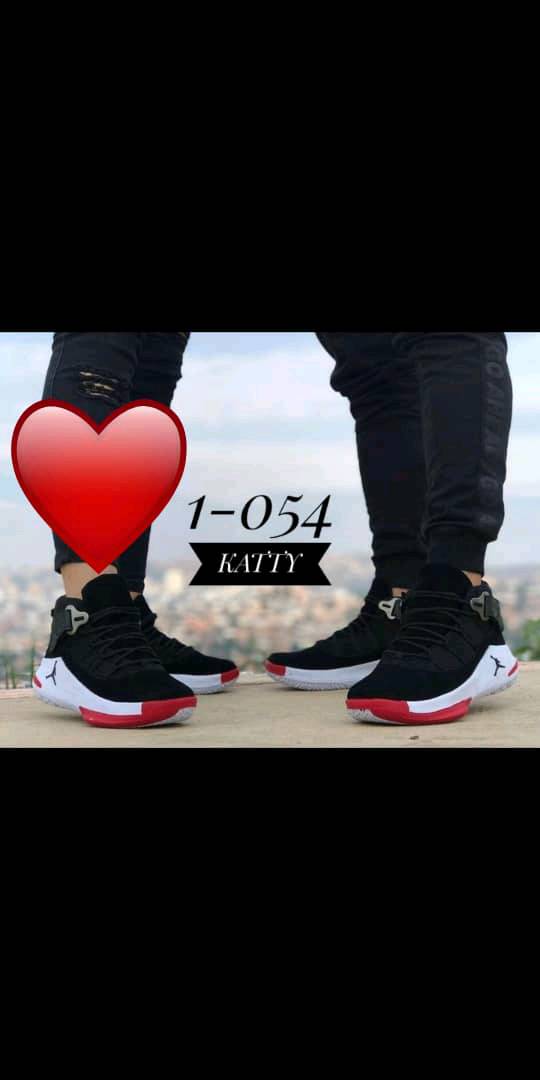 Zapatos jordan deals negros