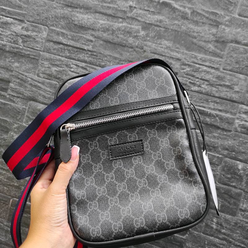 Mariconera deals gucci precio