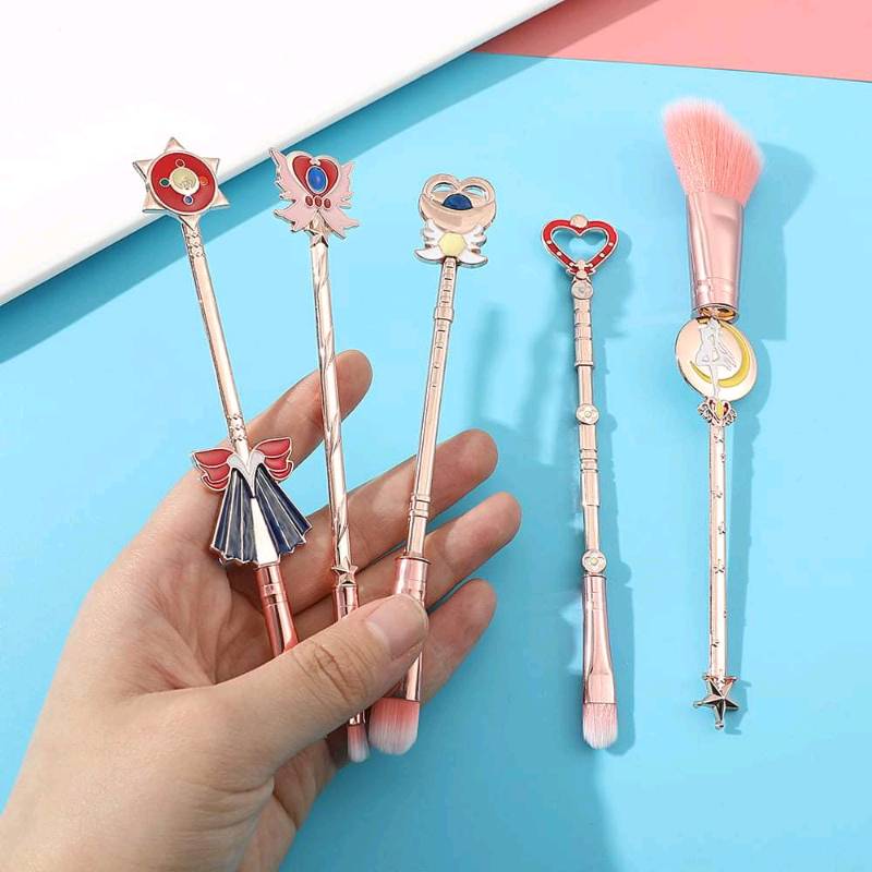 Set de hotsell brochas sailor moon