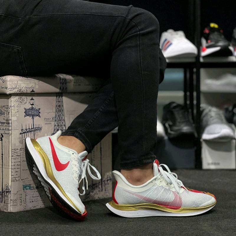 nike zoom x turbo price