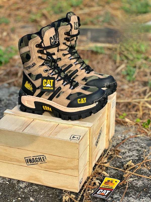 Botas store caterpillar camufladas