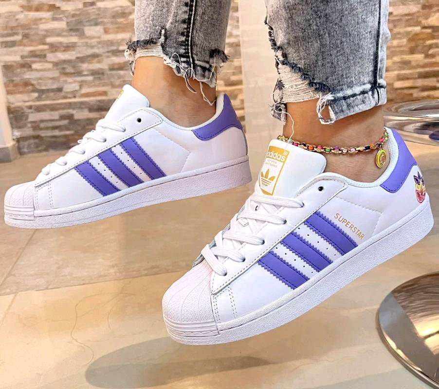 Adidas shop superstar quito