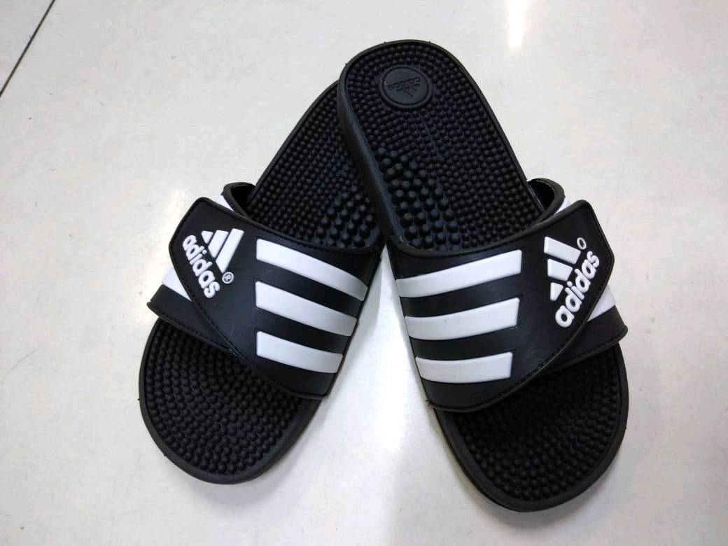 Sandalias adidas con hotsell pega pega
