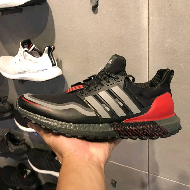 Adidas shoes rojos quito sales