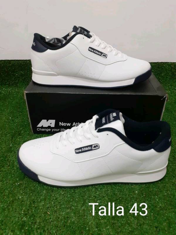 Zapatillas new Athletic en Lima