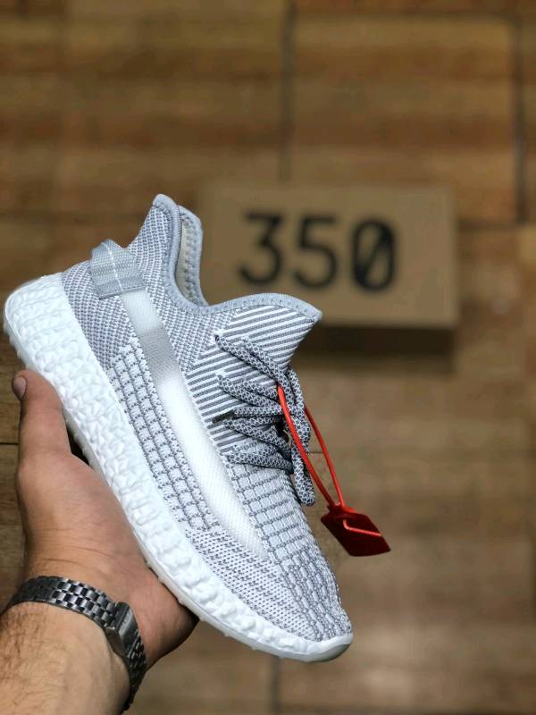 Yeezy talla sales 36