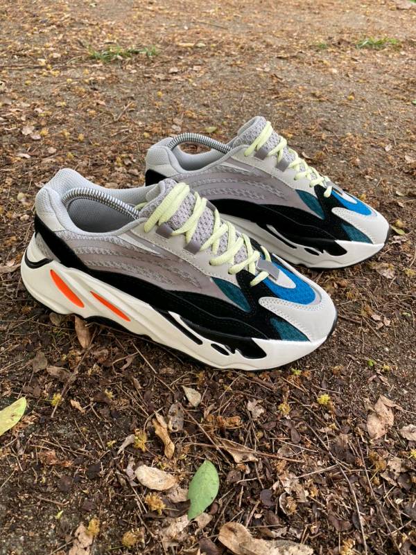Adidas yeezy deals descripcion colombia