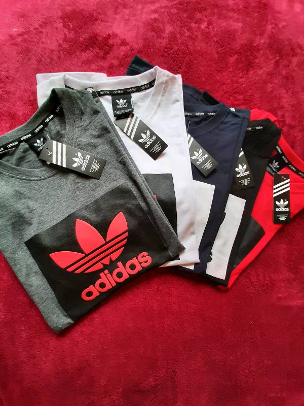 POLERAS ADIDAS ORIGINALES en La Paz