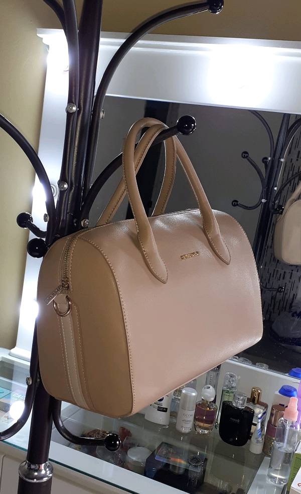CARTERA DE CUERO